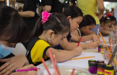 Trẻ mấy tuổi nên bắt đầu học vẽ? Lời khuyên từ chuyên gia