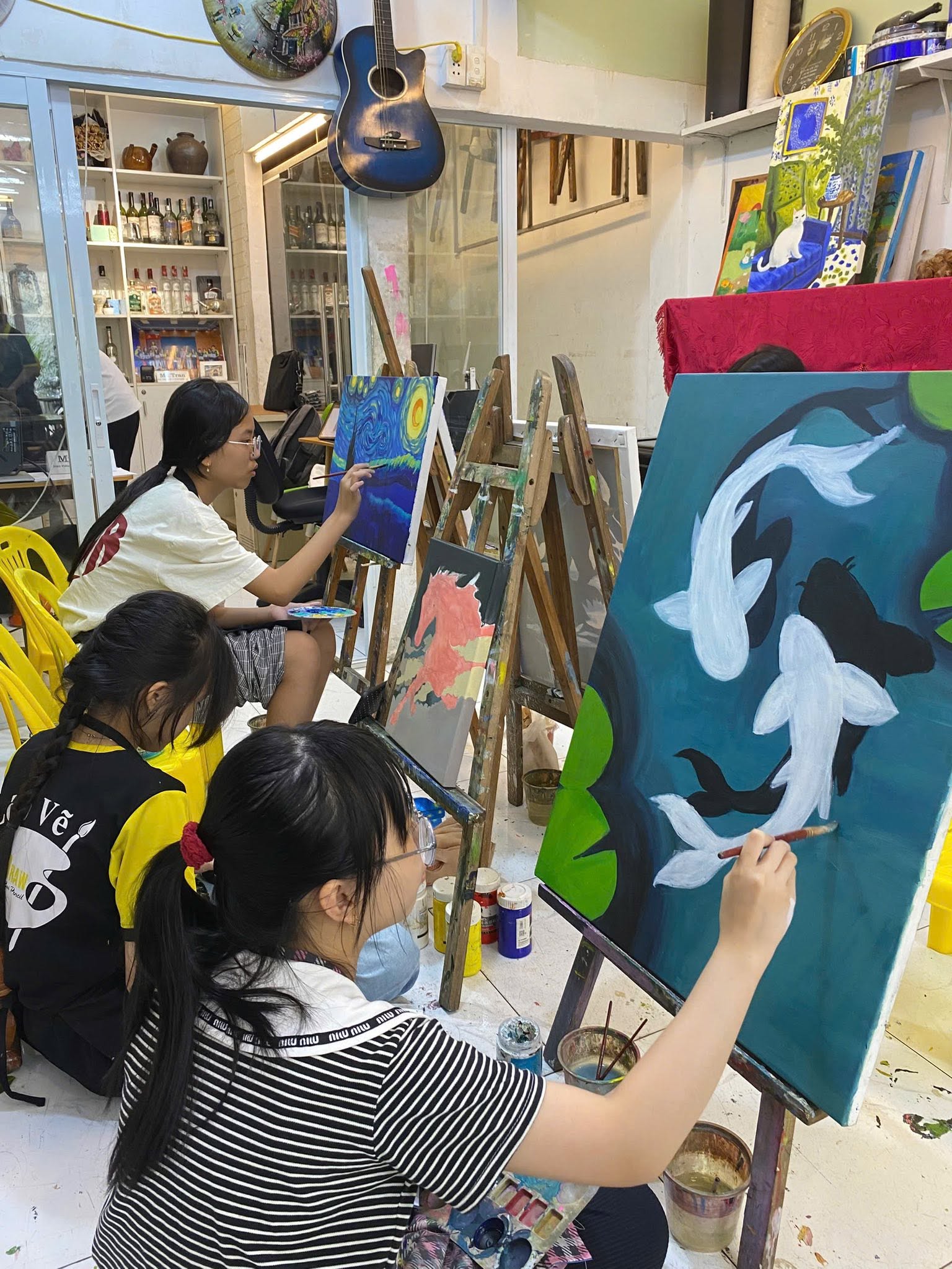 nên cho con học vẽ hay đàn